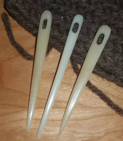 Khukriwala Bone Needle KH 08 jpeg