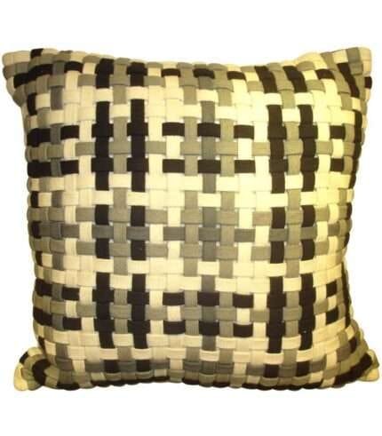 Khukriwala Pillow KH 67