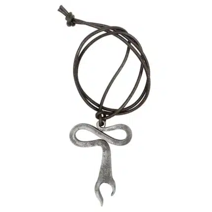 MRLT01 Medieval Locket with pure Leather Rope jpg