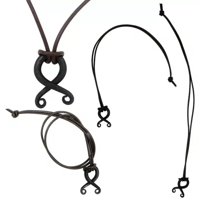 MRLT02d Medieval Locket with pure Leather Rope jpg