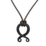 MRLT06c Medieval Locket with pure Leather Rope