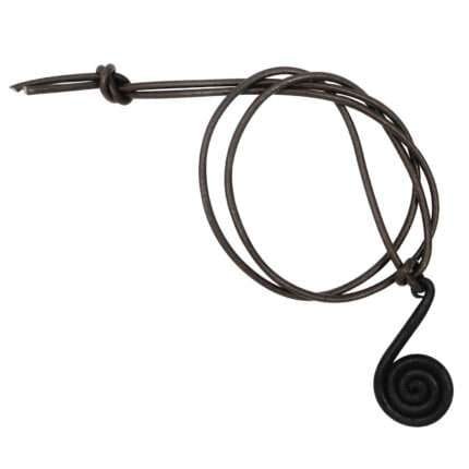 MRLT07 Medieval Locket with pure Leather Rope