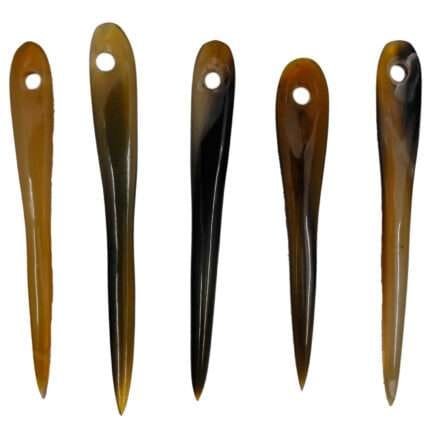 MRYN02 Natural Hand made buffalo Horn Yarn Needle