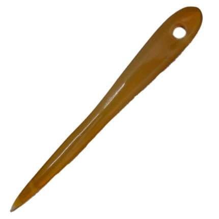 MRYN02a Natural Hand made buffalo Horn Yarn Needle