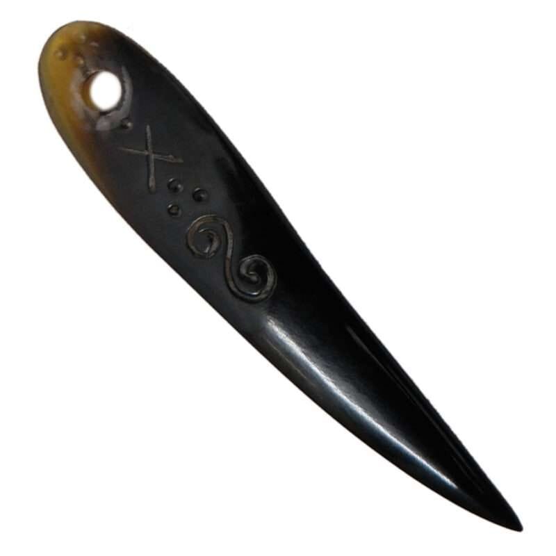 MRYN04a Natural Hand made buffalo Horn Yarn Needle